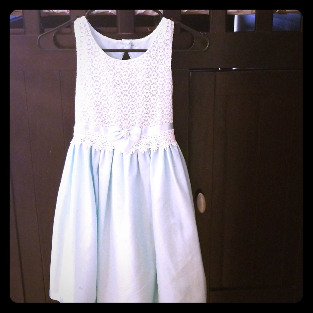 Girls Mint Colored Special Occasion Dress